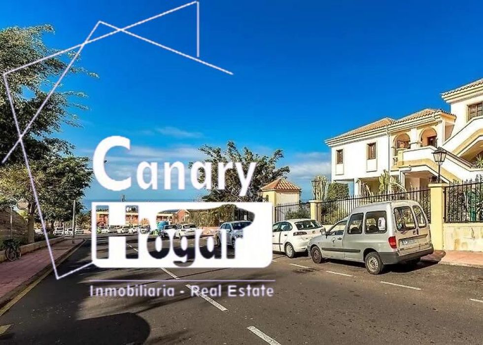 Flat for sale in  Costa Adeje, Spain - 055271