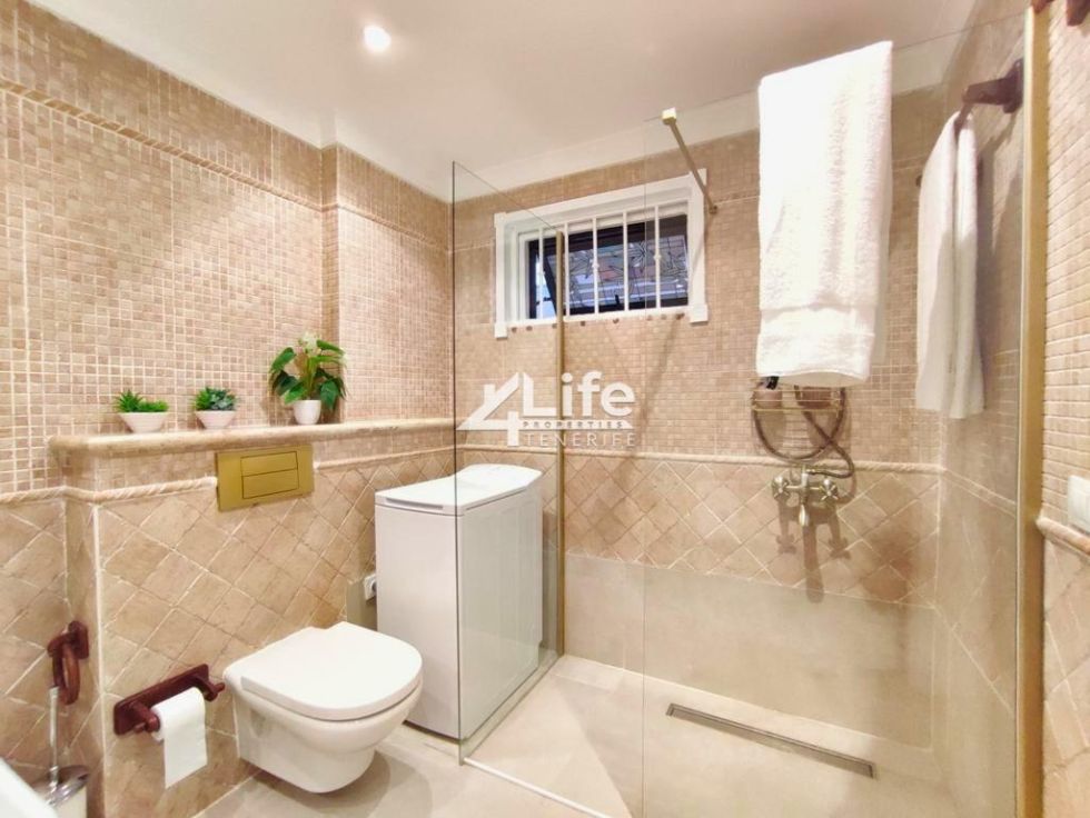 Flat for sale in  Costa Adeje, Spain - 4Life-0109232