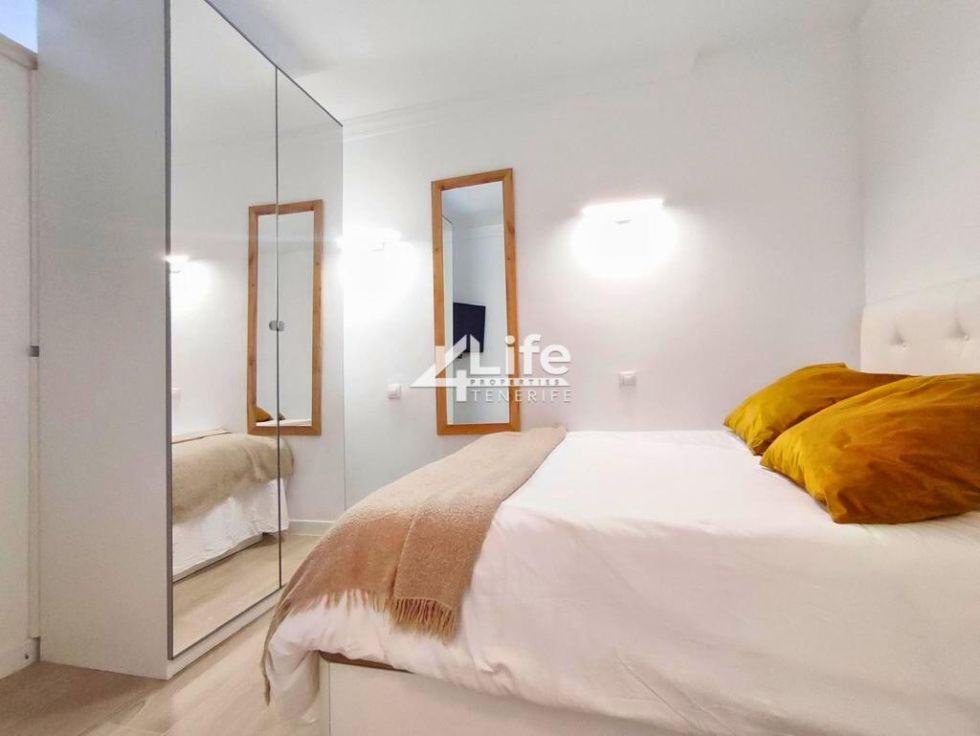 Flat for sale in  Costa Adeje, Spain - 4Life-0109232