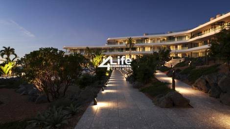 Flat for sale in  Costa Adeje, Spain - MT-0303231