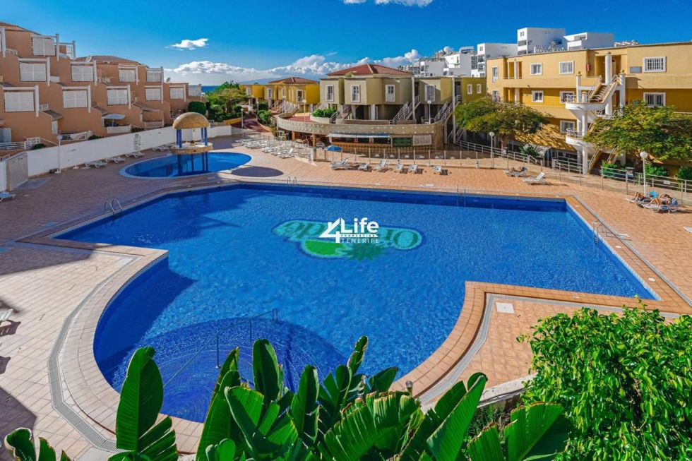 Flat for sale in  Costa Adeje, Spain - MT-0711241