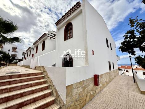 Flat for sale in  Costa Adeje, Spain - PD-080225