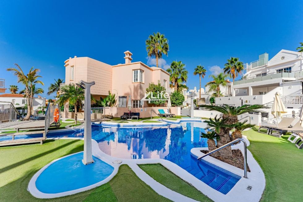 Flat for sale in  Costa Adeje, Spain - PD-211124