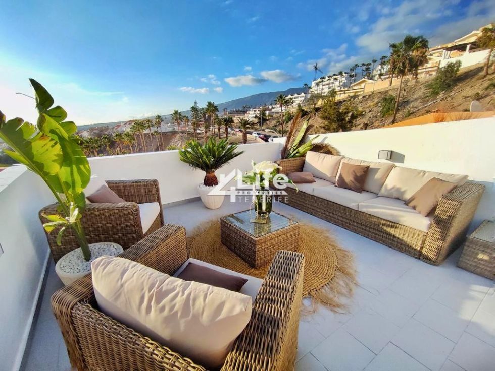 Flat for sale in  Costa Adeje, Spain - WW-110424