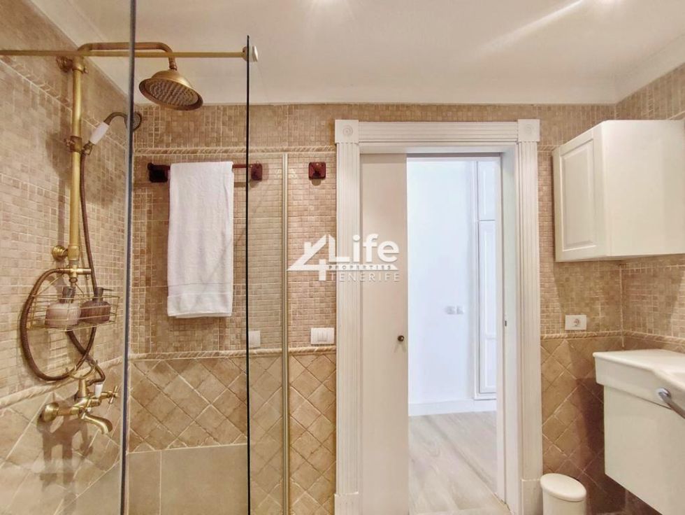 Flat for sale in  Costa Adeje, Spain - WW-110424