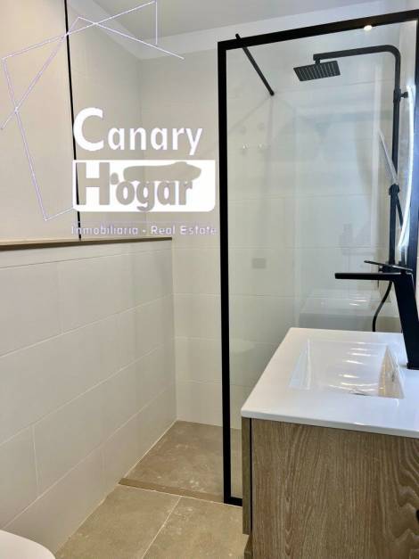 Flat for sale in  Costa del Silencio, Spain - 053461