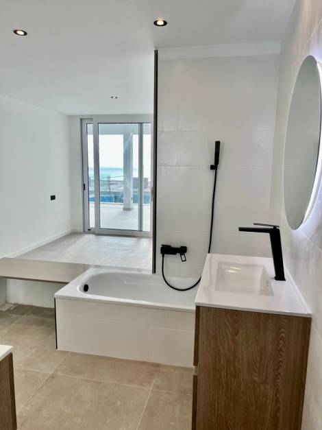 Flat for sale in  Costa del Silencio, Spain - 053471