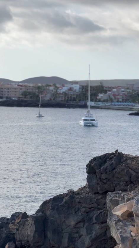 Flat for sale in  Costa del Silencio, Spain - 053471