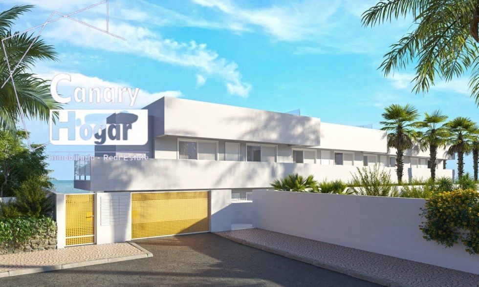 Flat for sale in  Costa del Silencio, Spain - 057341