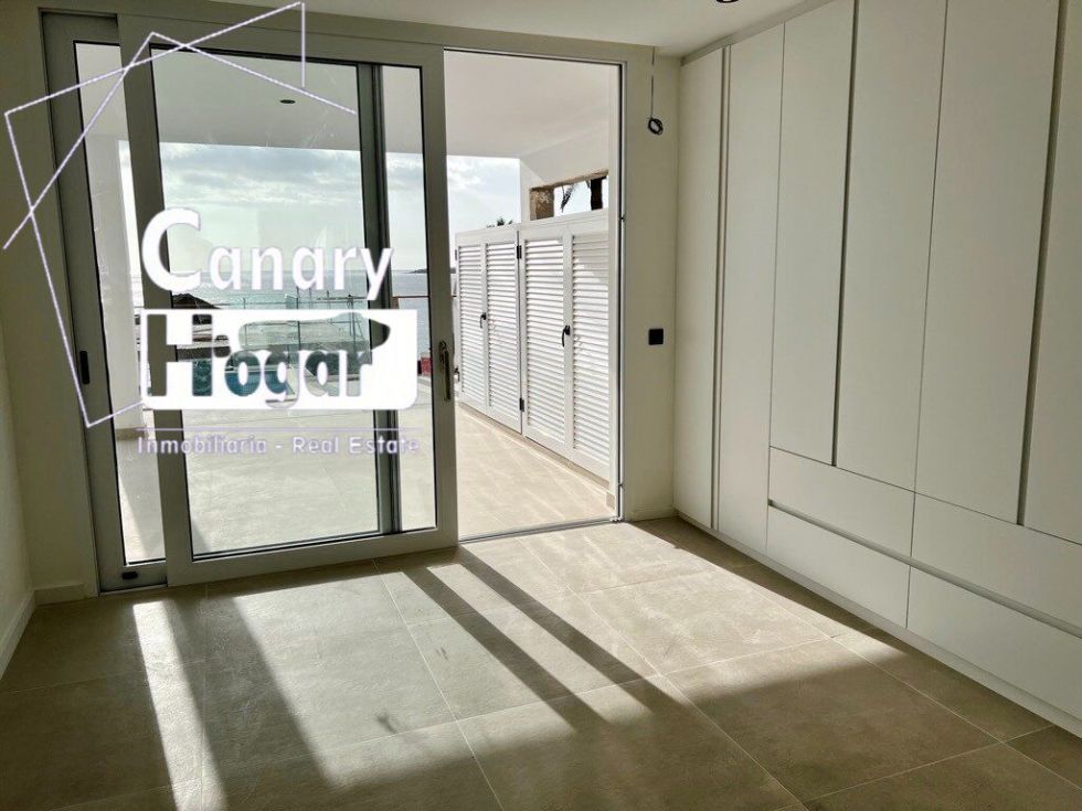 Flat for sale in  Costa del Silencio, Spain - 057341
