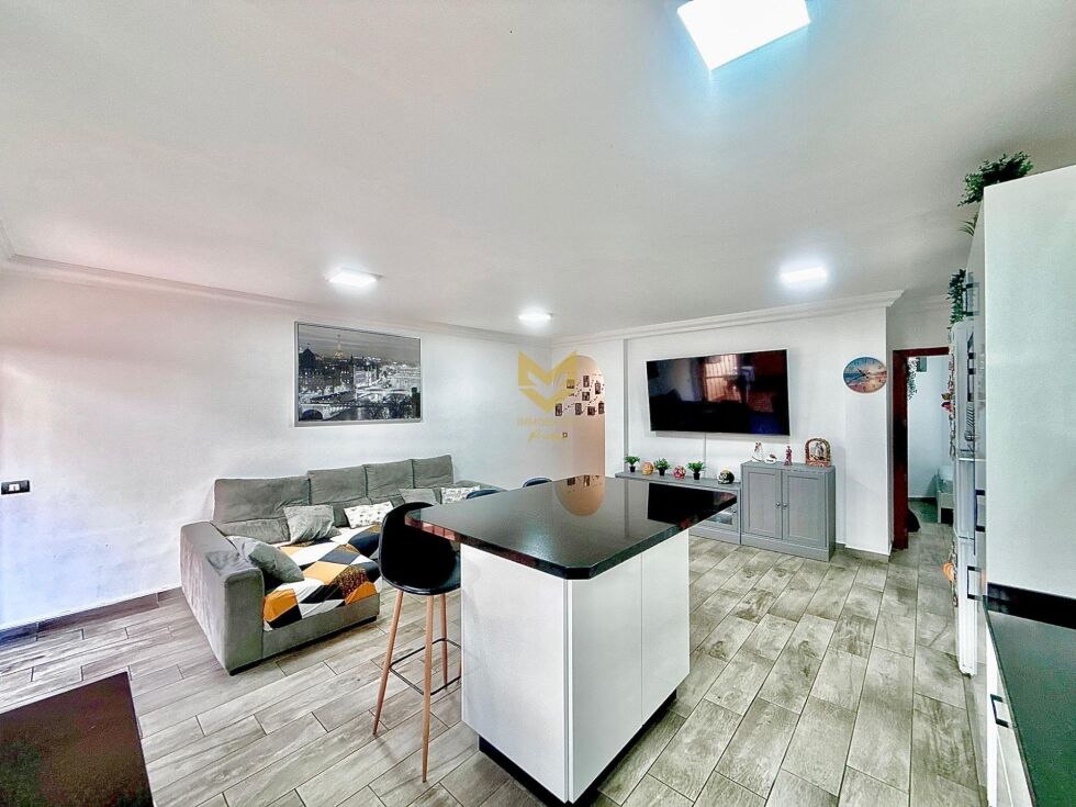 Flat for sale in  Guía de Isora, Spain - P00058