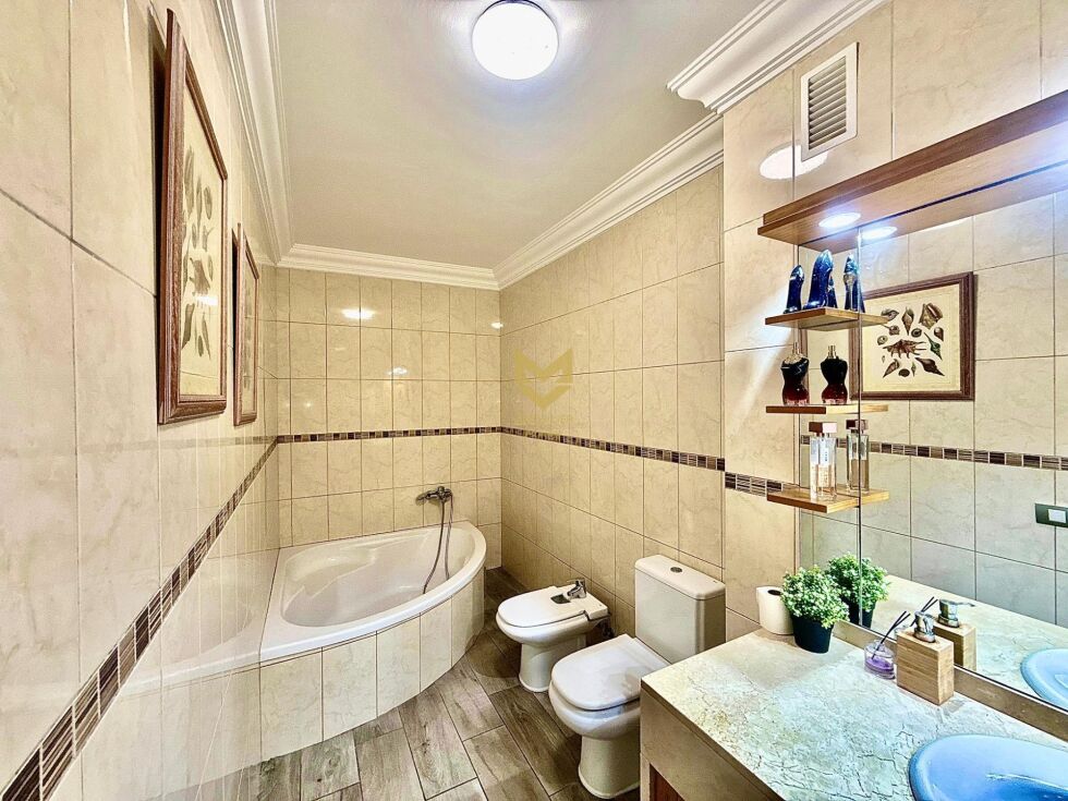 Flat for sale in  Guía de Isora, Spain - P00058