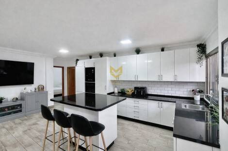 Flat for sale in  Guía de Isora, Spain - P00058