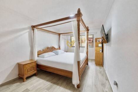 Flat for sale in  Guía de Isora, Spain - P00058