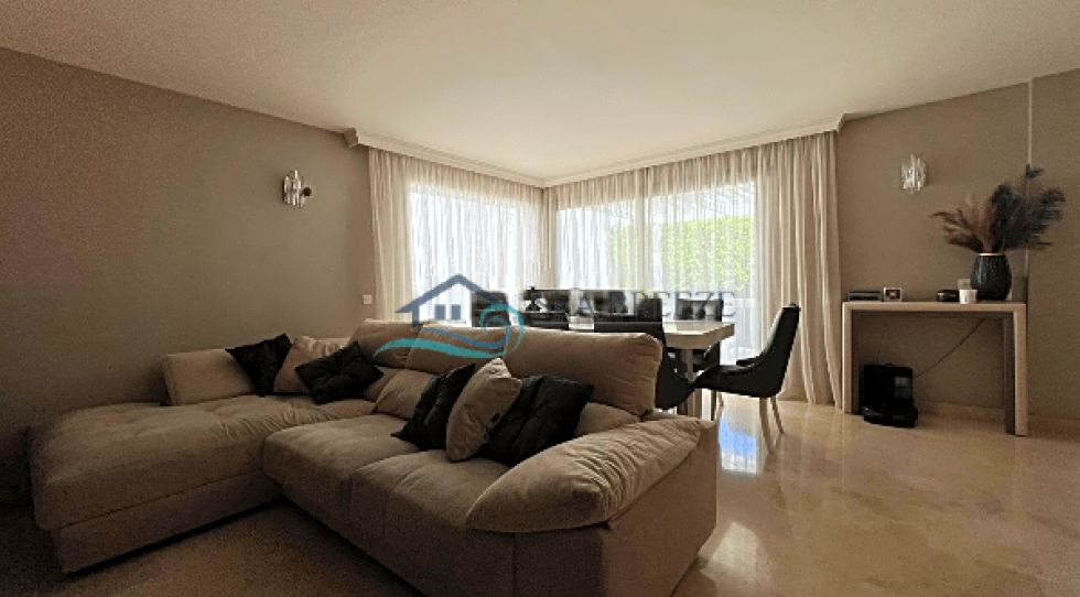 Flat for sale in  La Caleta, Spain - BES280