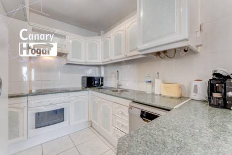 Flat for sale in  Los Cristianos, Spain - 054641