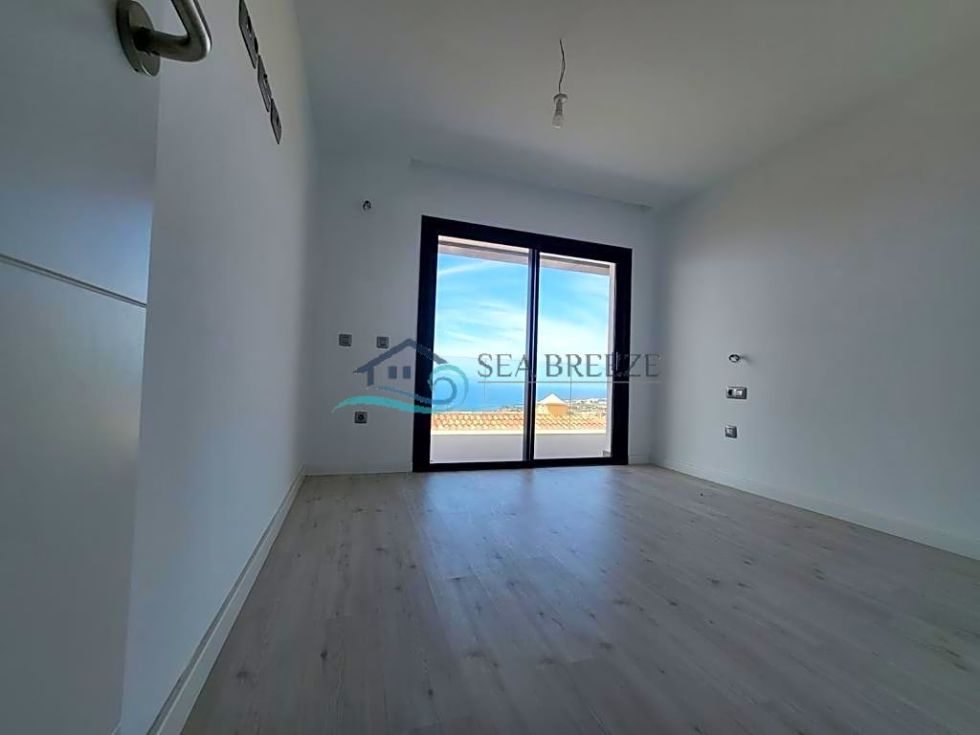 Flat for sale in  San Eugenio Alto, Spain - BES277