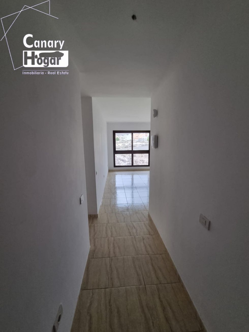 Flat for sale in  San Isidro, Spain - 055631