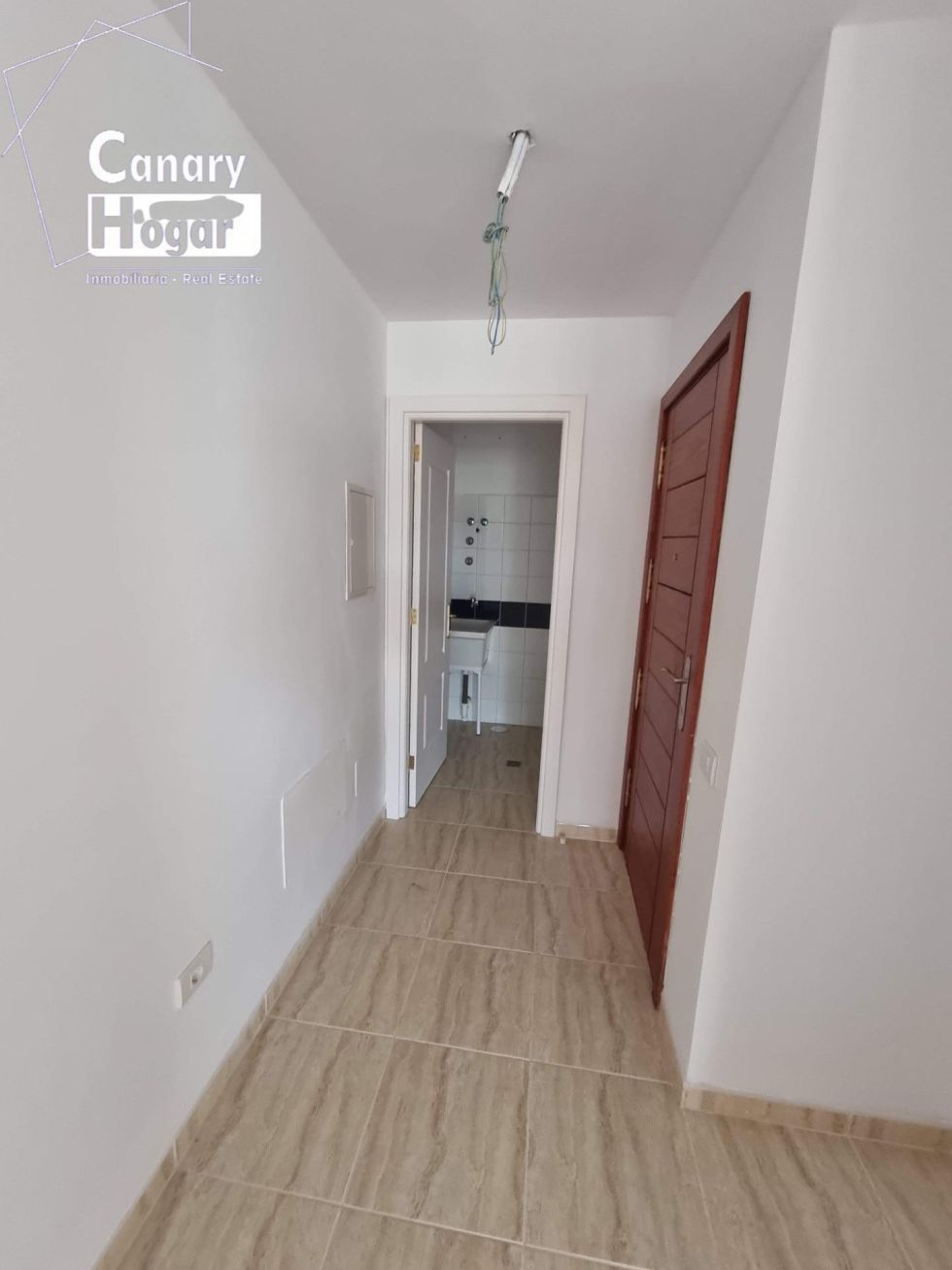 Flat for sale in  San Isidro, Spain - 055841