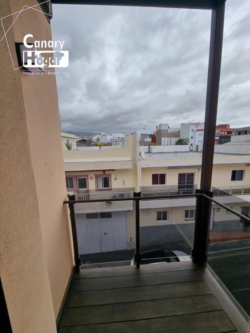 Flat for sale in  San Isidro, Spain - 055841