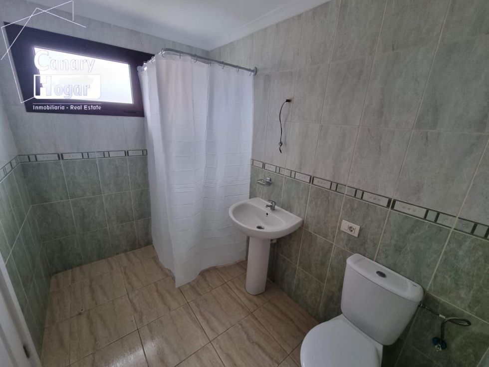 Flat for sale in  San Isidro, Spain - 055851