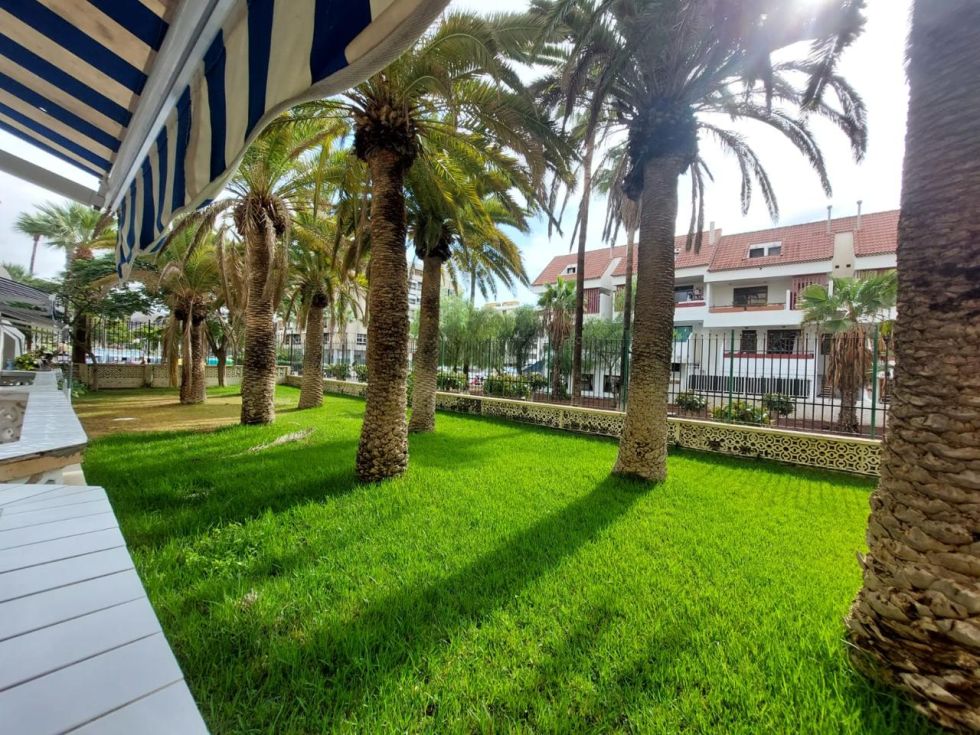 Flat for sale in  Playa de la Américas, Spain - AG-051124