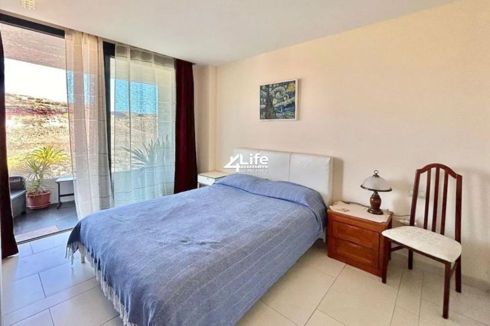 Flat for sale in  Palm-Mar, Spain - MT-1101251