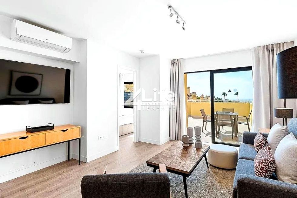 Flat for sale in  Playas de Fañabé, Spain - VS-111124