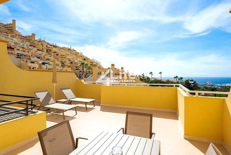 Flat for sale in  Playas de Fañabé, Spain - VS-111124