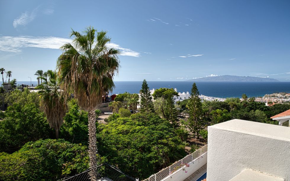 House for sale in  Costa Adeje, Spain - TR-2999