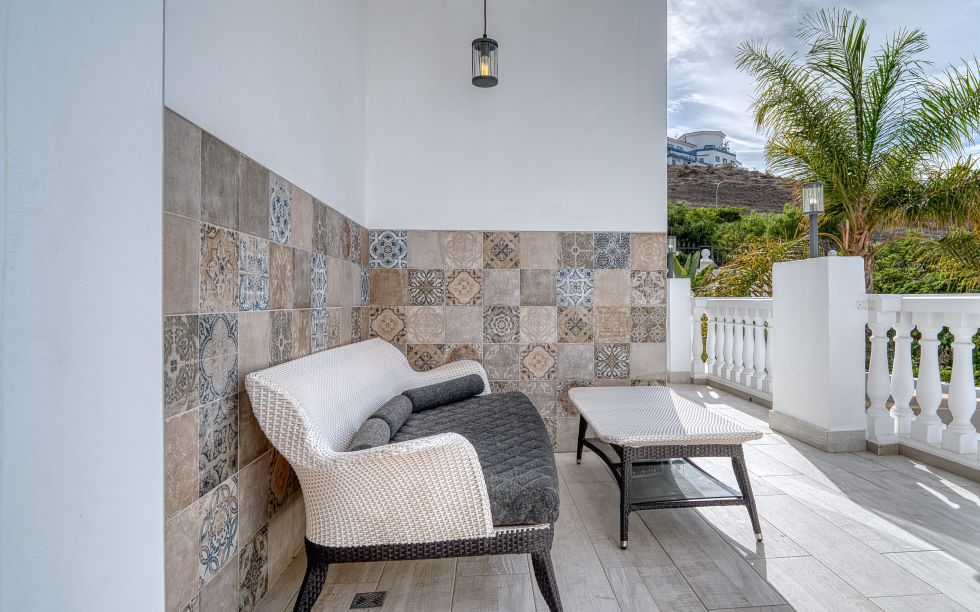 House for sale in  Costa Adeje, Spain - TR-2999