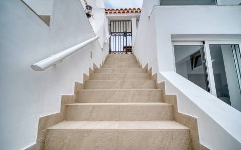 House for sale in  Costa Adeje, Spain - TR-2999