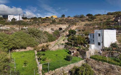 House for sale in  Villa de Arico, Spain - TR-3003