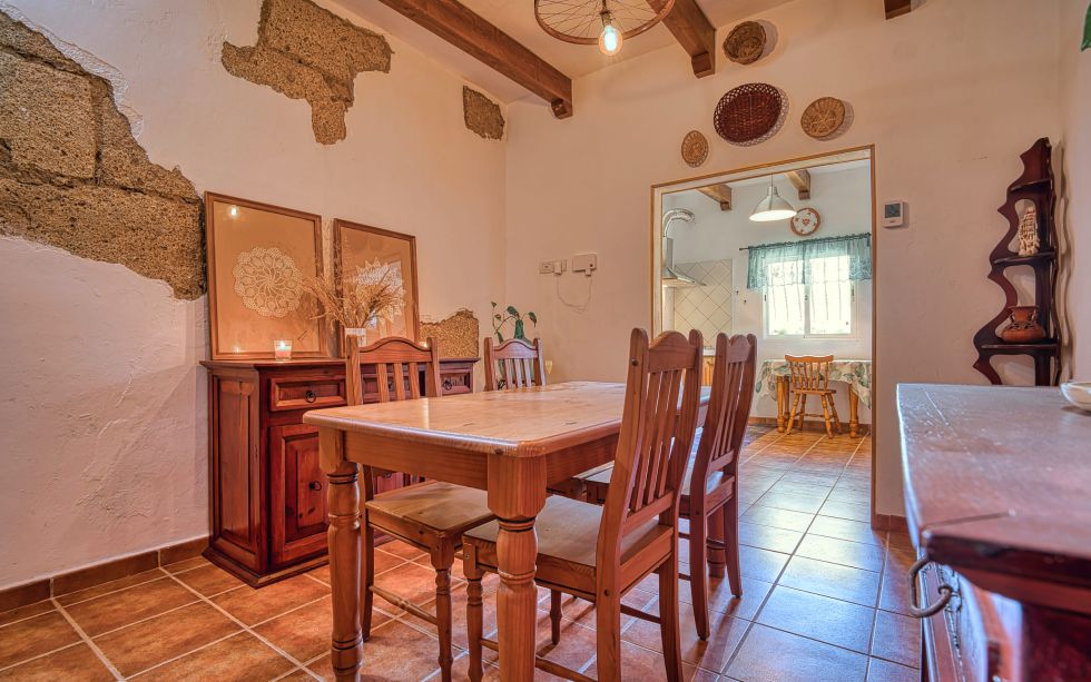 House for sale in  Villa de Arico, Spain - TR-3003