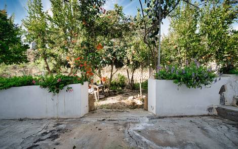 House for sale in  Villa de Arico, Spain - TR-3003