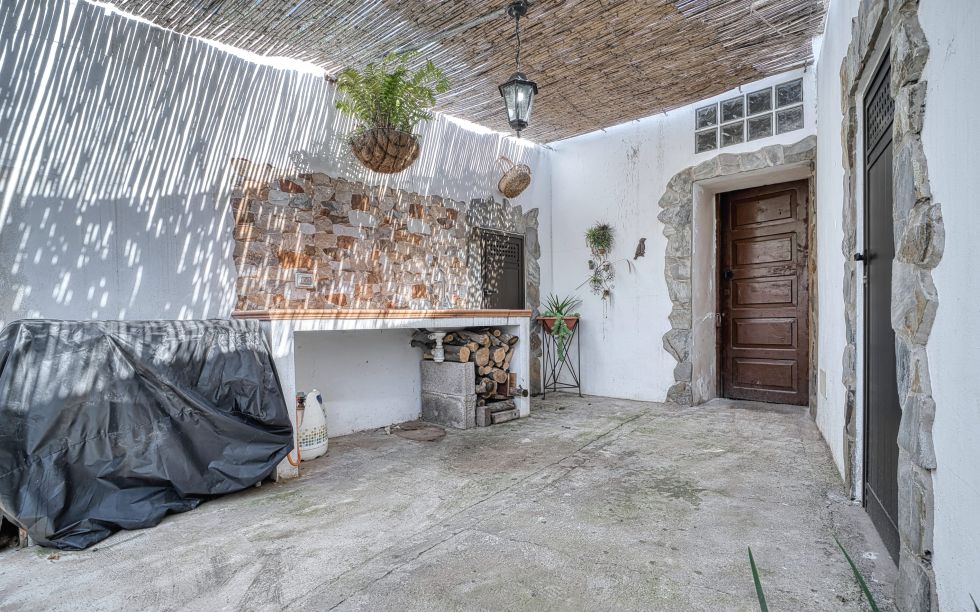 House for sale in  Villa de Arico, Spain - TR-3003