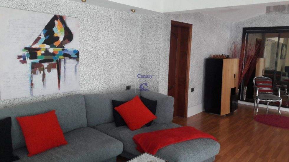Independent house for sale in  Adeje, Spain - 039461