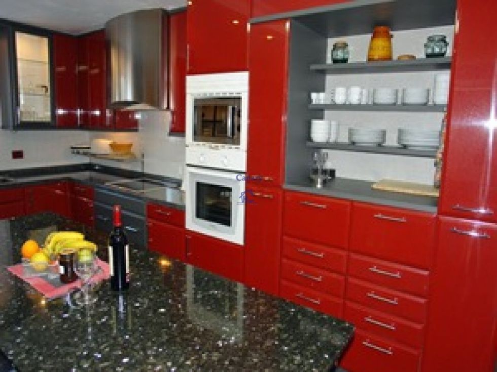 Independent house for sale in  Adeje, Spain - 039461