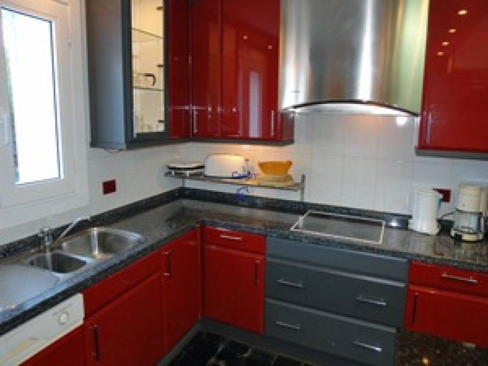 Independent house for sale in  Adeje, Spain - 039461