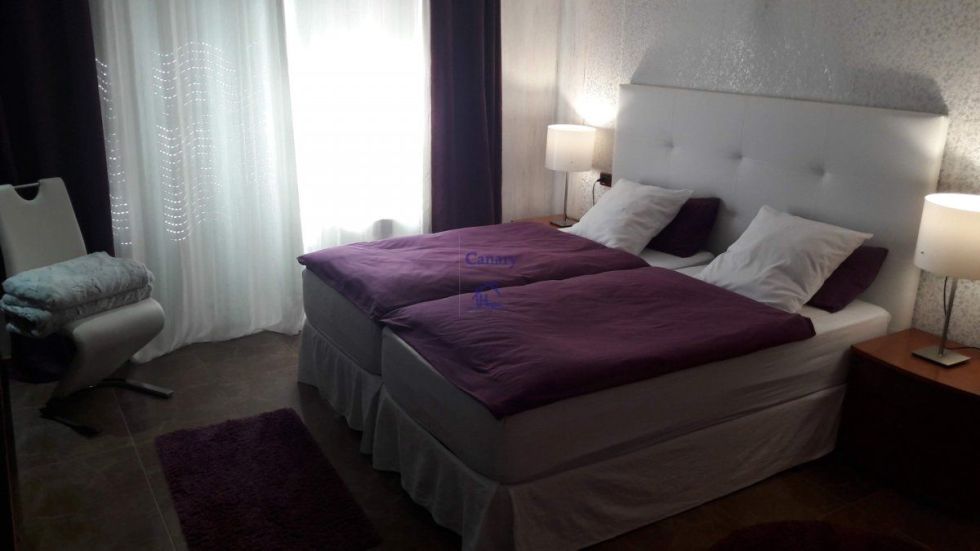 Independent house for sale in  Adeje, Spain - 039461