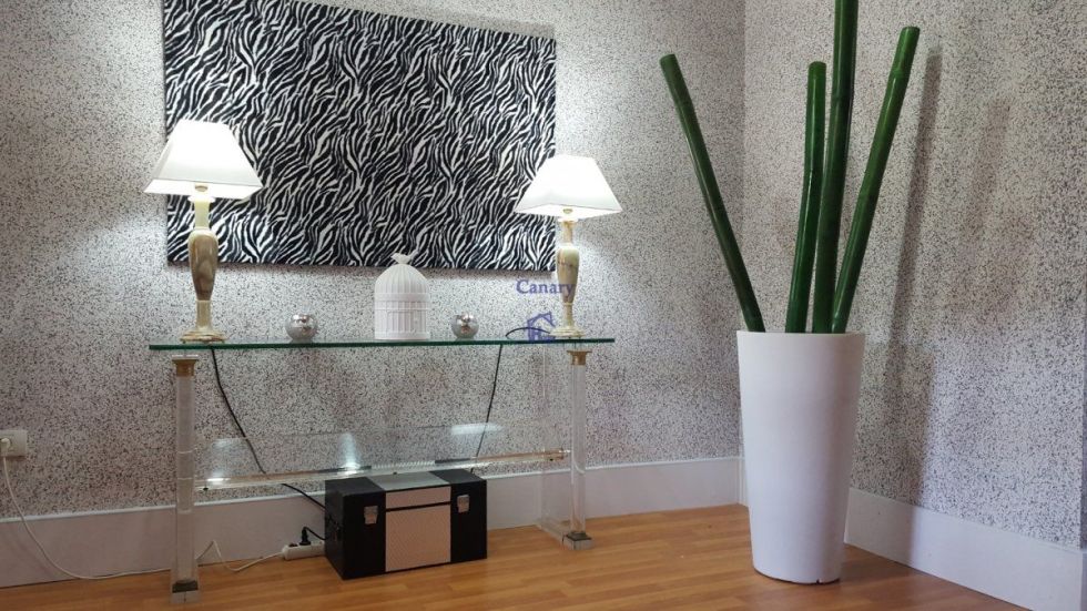 Independent house for sale in  Adeje, Spain - 039461
