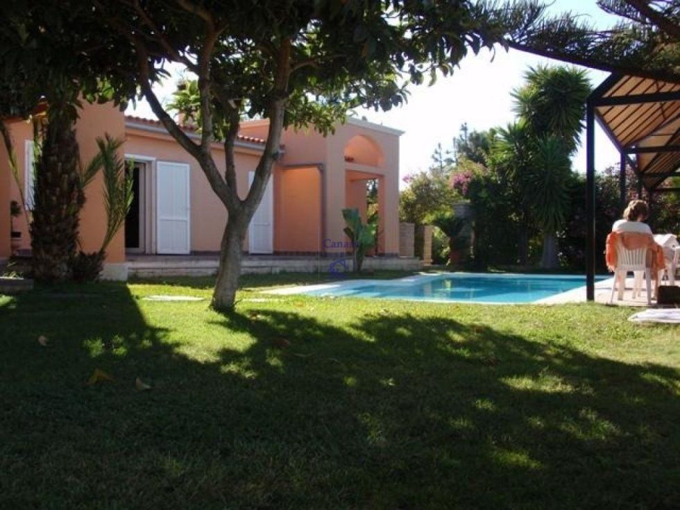 Independent house for sale in  Adeje, Spain - 039461