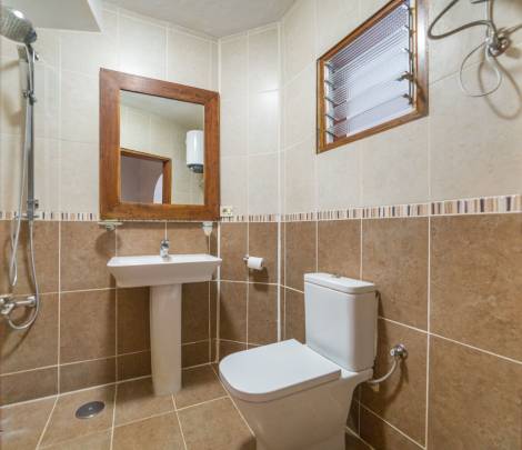 Independent house for sale in  Aldea Blanca, España - TR-2554