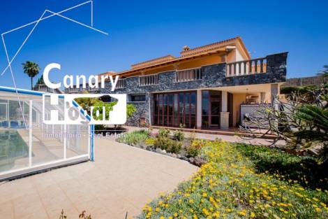 Independent house for sale in  Arona, Spain - 056441