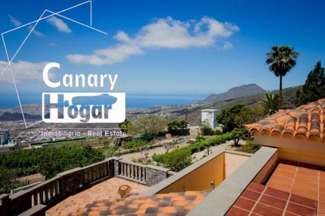 Independent house for sale in  Arona, Spain - 056441