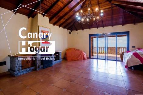 Independent house for sale in  Arona, Spain - 056441