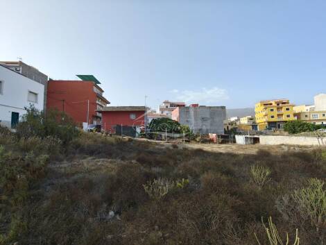 Independent house for sale in  Arona, Spain - 6006