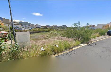Independent house for sale in  Arona, Spain - 6006