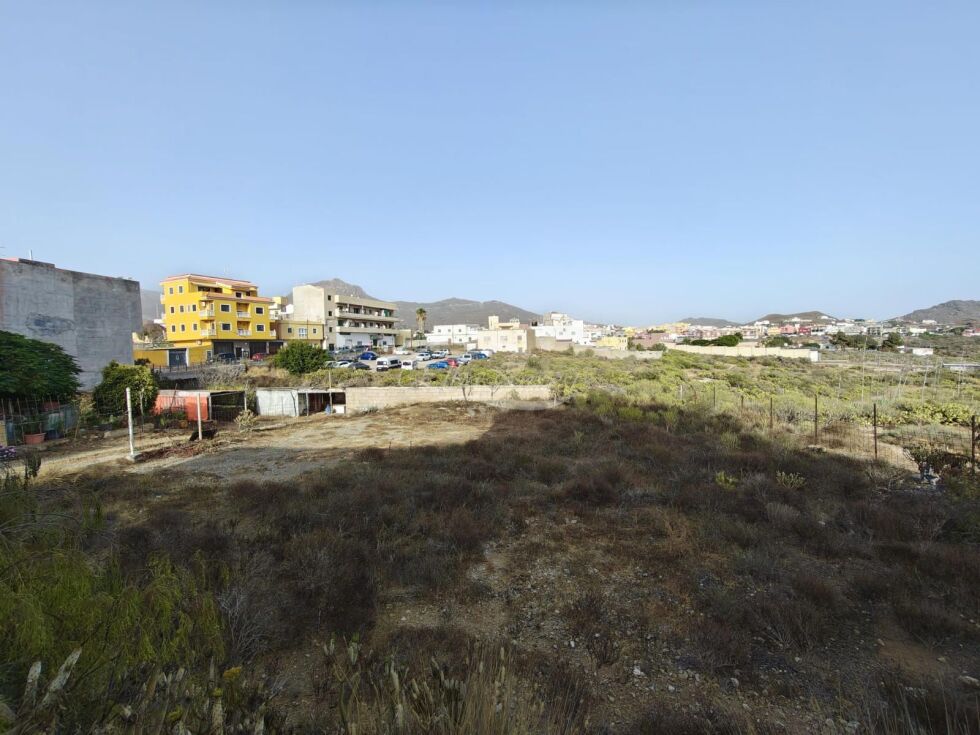 Independent house for sale in  Arona, Spain - 6006