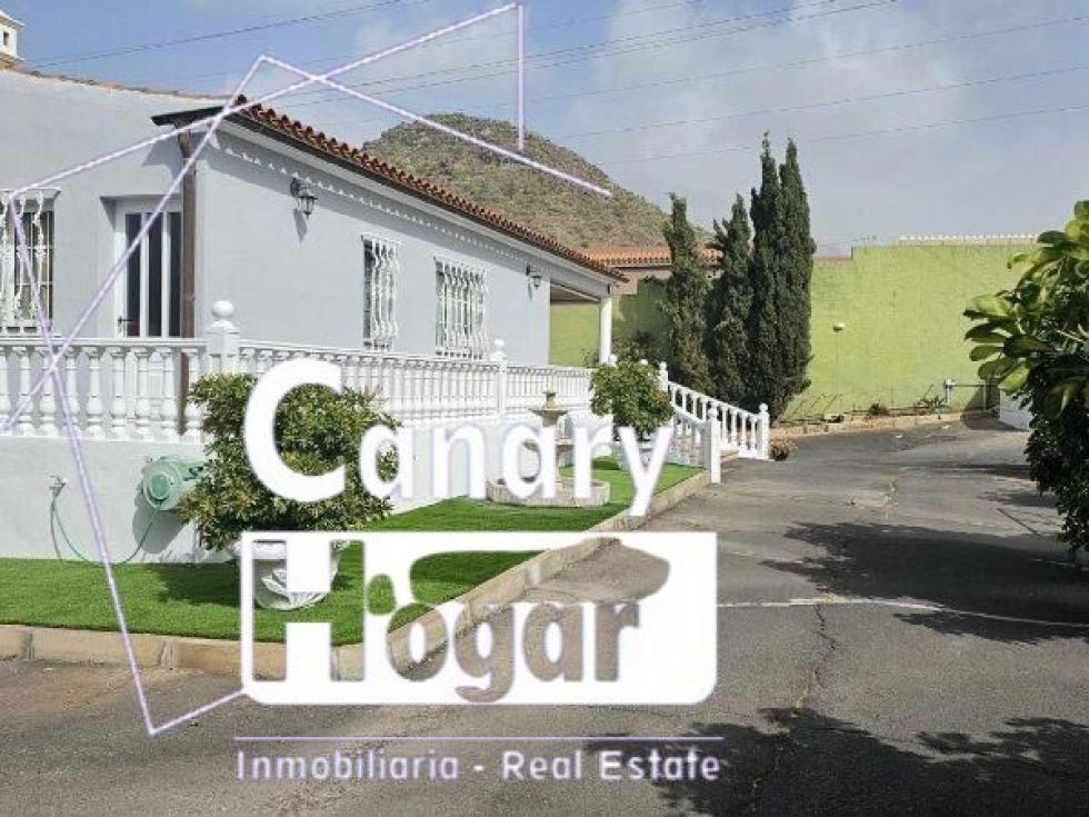 Independent house for sale in  Buzanada, Spain - 055431